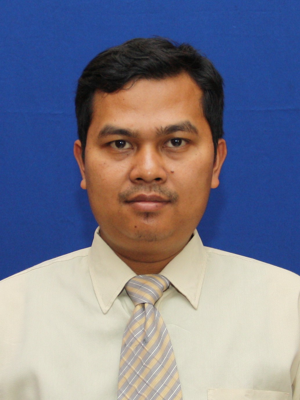 Foto Dr. Sri Guno Najib Chaqoqo, S.Pd.I., M.A.